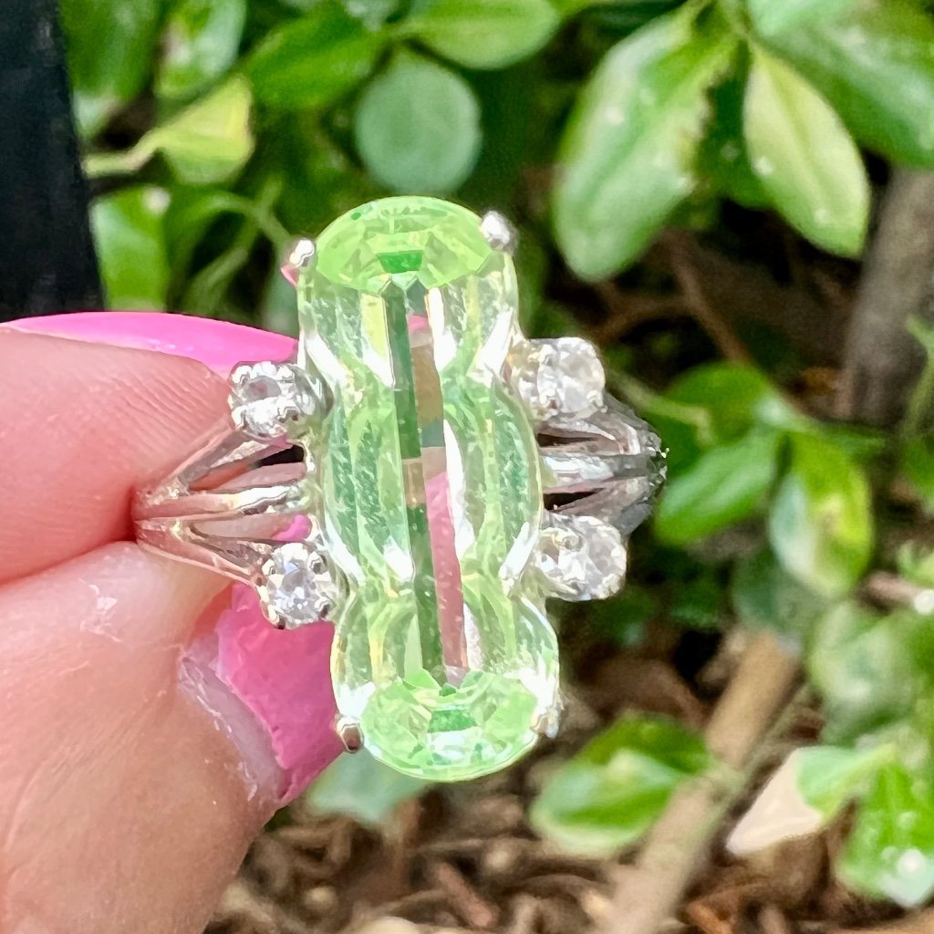 Vintage 10k White Gold Uranium Vaseline Green Spinel Ring Unique Stone Cut